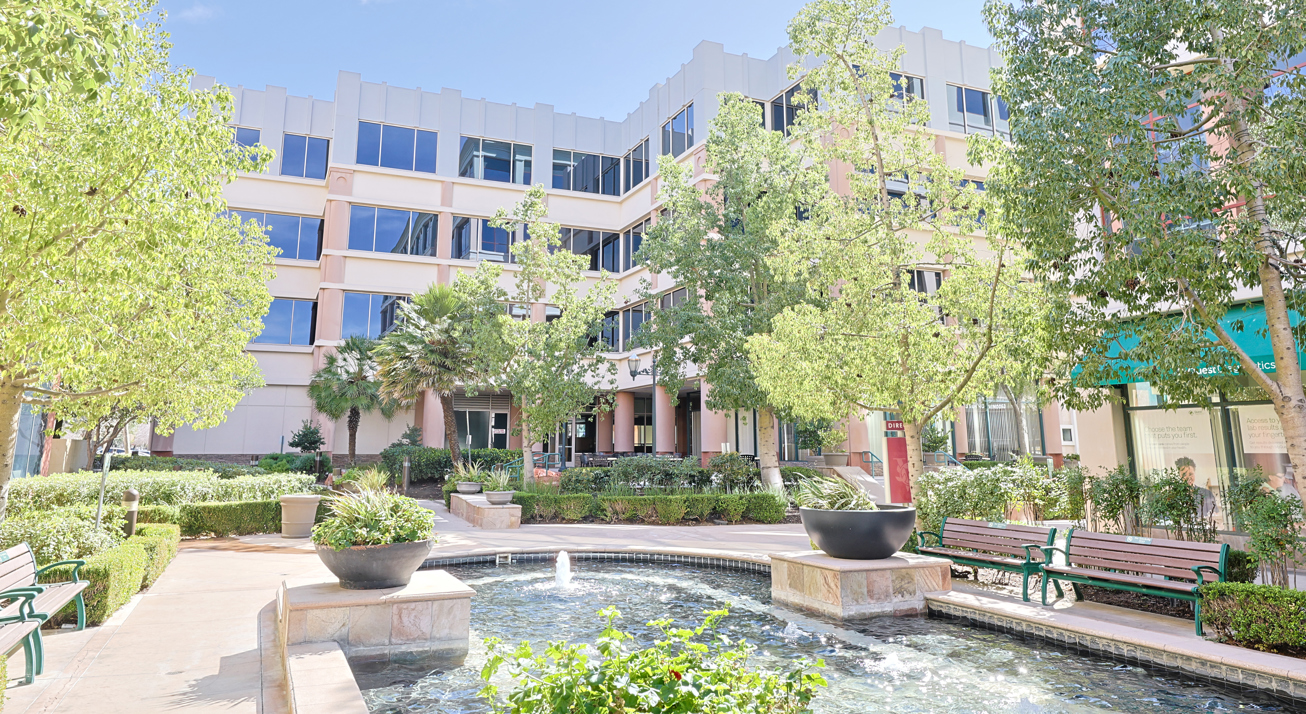 Valencia Town Center