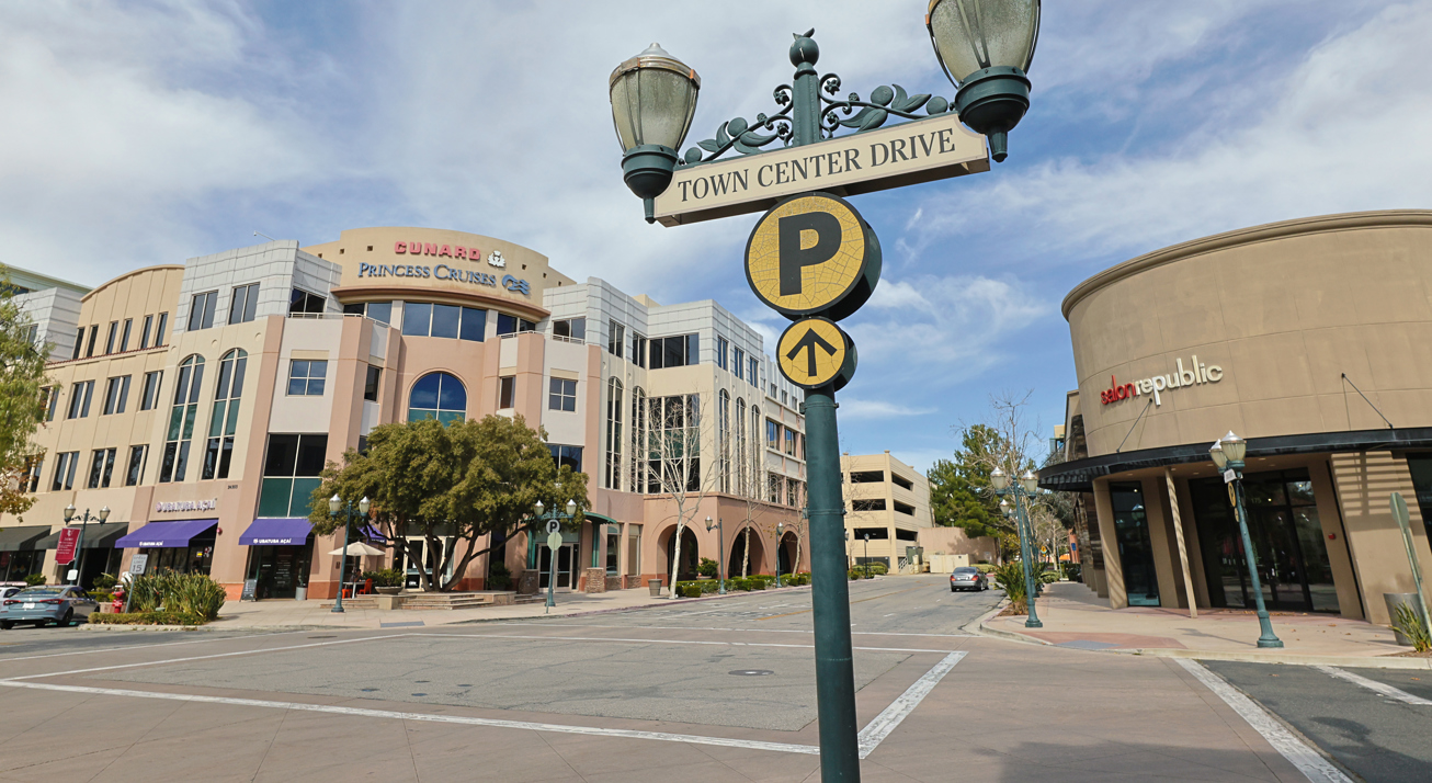 Valencia Town Center